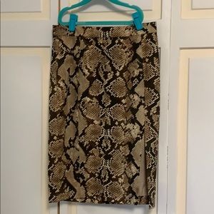 Snakeskin pattern skirt
